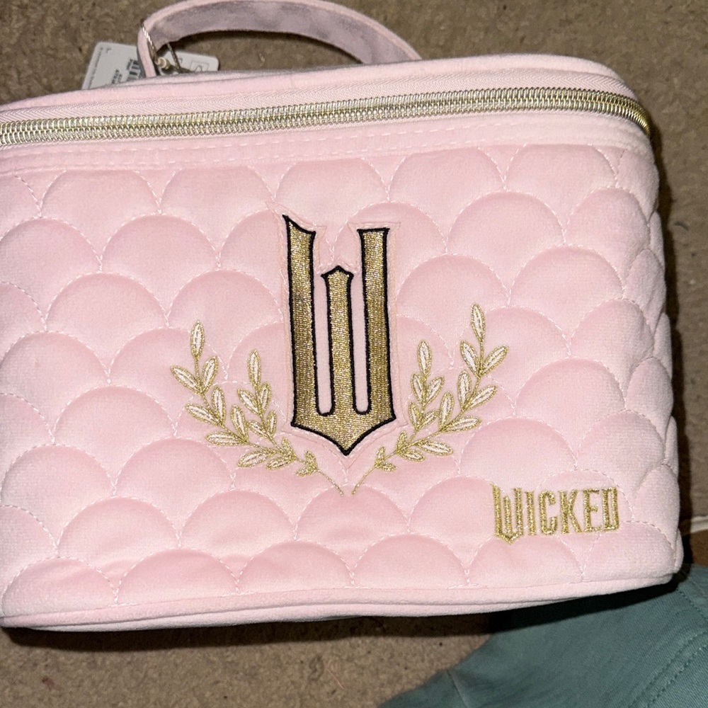 Wicked Pink Quilted Women's Bag